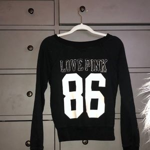 Vs pink black crewneck